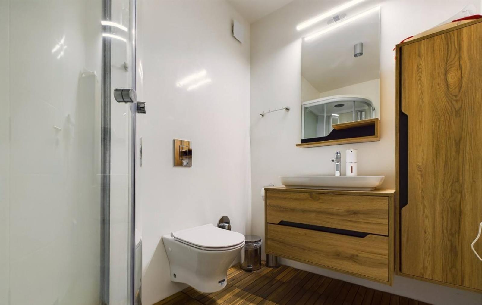 Luxury In Building K55 With Free Garage * Varna